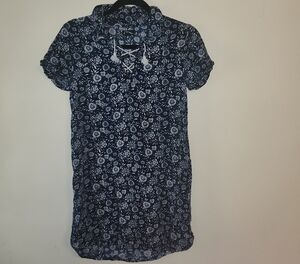 1. State Navy Floral Top